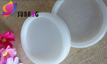 選擇優質的熒光增白劑，可以使塑料壽命至少延長一倍